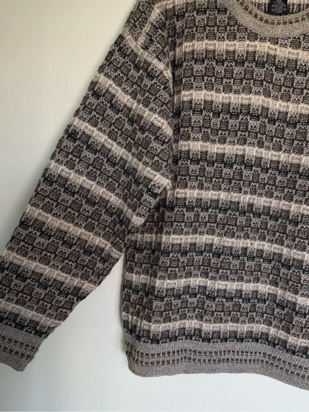 Vintage 90’s Jantzen Crewneck Sweater Grunge Stripes Outdoors - Picture 3 of 4